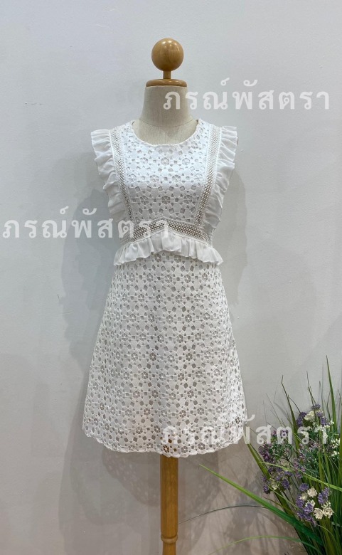 เสื้อผ้าผู้หญิง